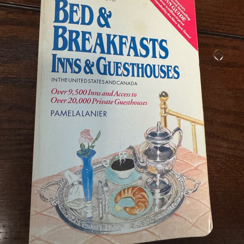 Bed & Breakfasts Inns & Guesthouses Book